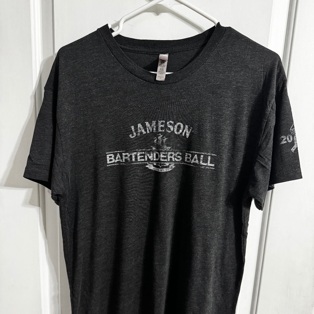 Jameson 2014 Bartender's Ball T-Shirt Heather Black Large